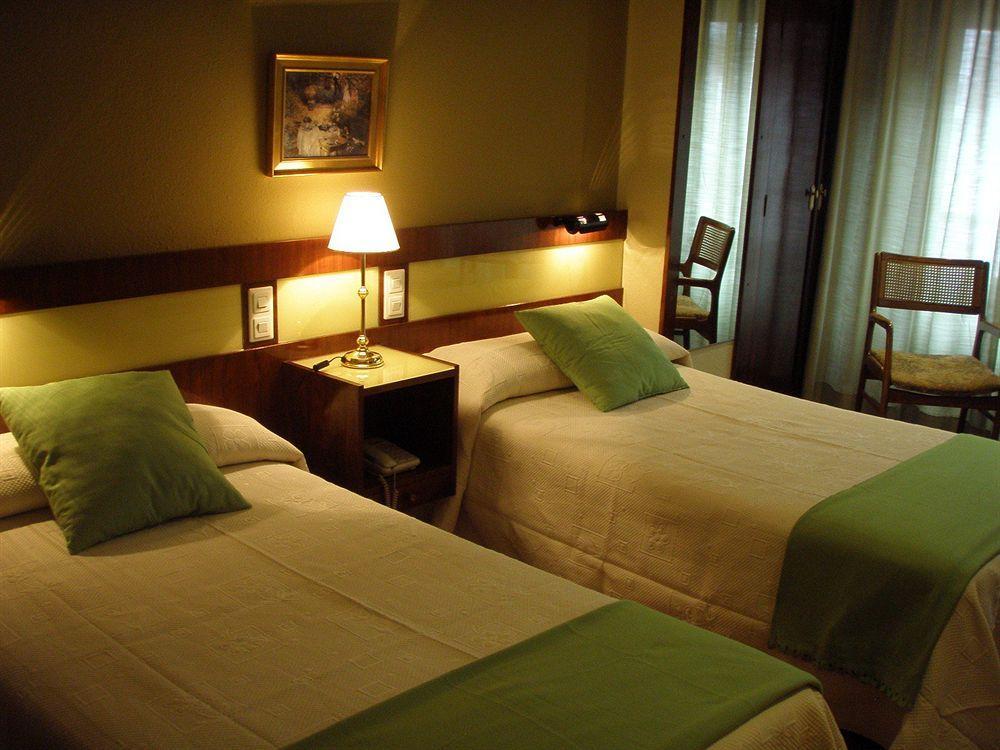 Hotel Madrid Bierzo Ponferrada Exteriör bild
