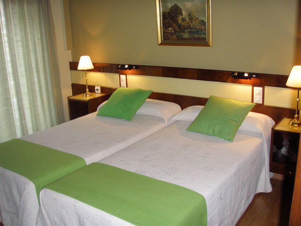 Hotel Madrid Bierzo Ponferrada Exteriör bild